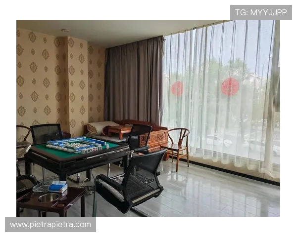 大家乐棋牌支持多平台同步登录，随时随地畅玩多种经典棋牌游戏，满足不同玩家需求